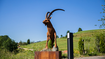 Steinbock Skulptur